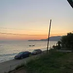 Sea La Vie Anesti * ボルシュ