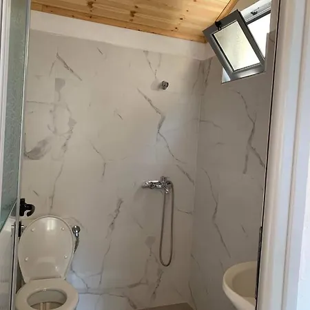 Sea La Vie Anesti Borsh