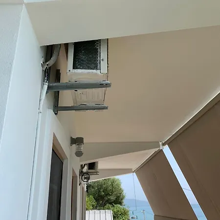 Sea La Vie Anesti Apartment Borsh
