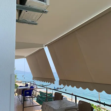 Sea La Vie Anesti * Borş