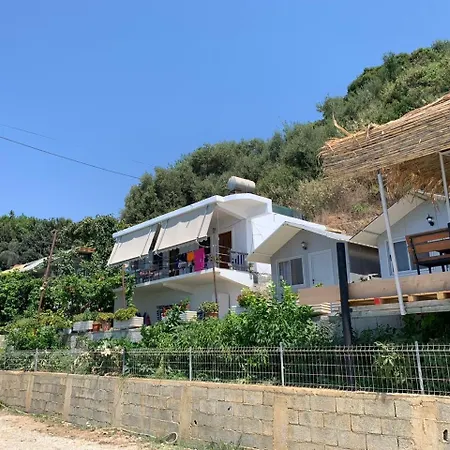 Sea La Vie Anesti Apartmán Borsh