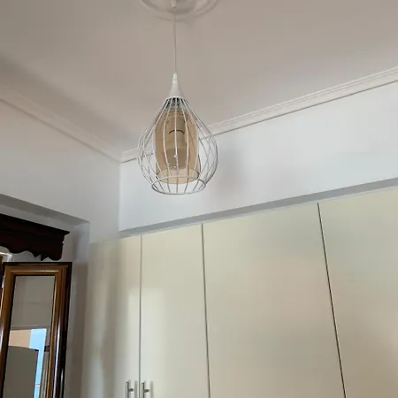 Sea La Vie Anesti Borsh